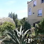 Paradis Отель Борм-ле-Мимоза