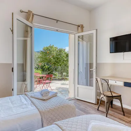 Hotel Paradis