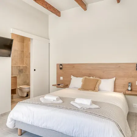Hotel Paradis