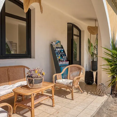 Hotel Paradis