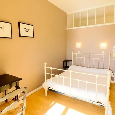 Hotel Paradis Bormes-les-Mimosas